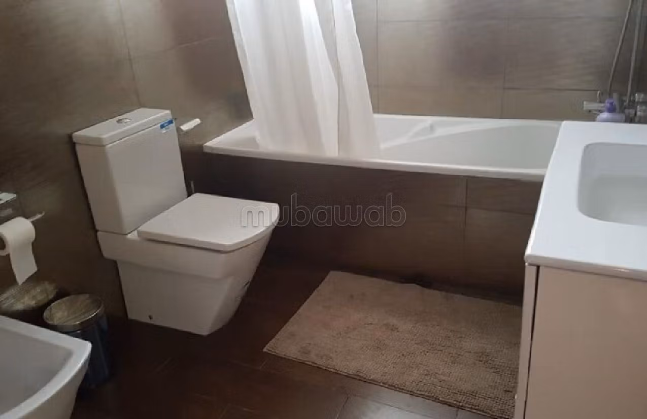 Appartement a louer avec terrasse surface 140 m²