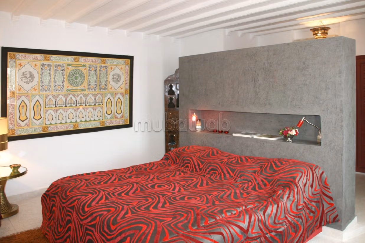 Casa en venta en Cité Portugaise. 4 hermosas habitaciones. Bien amueblado