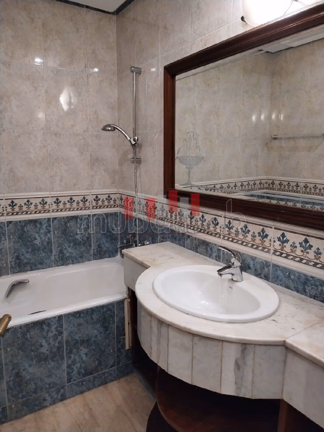 Spacieux sans vis à vis