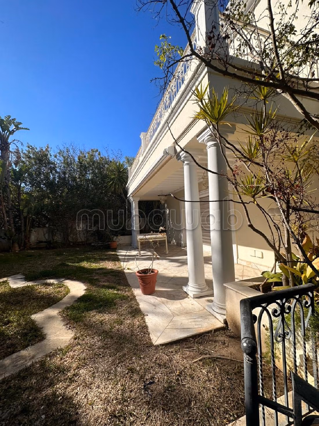 A louer magnifique villa á Carthage