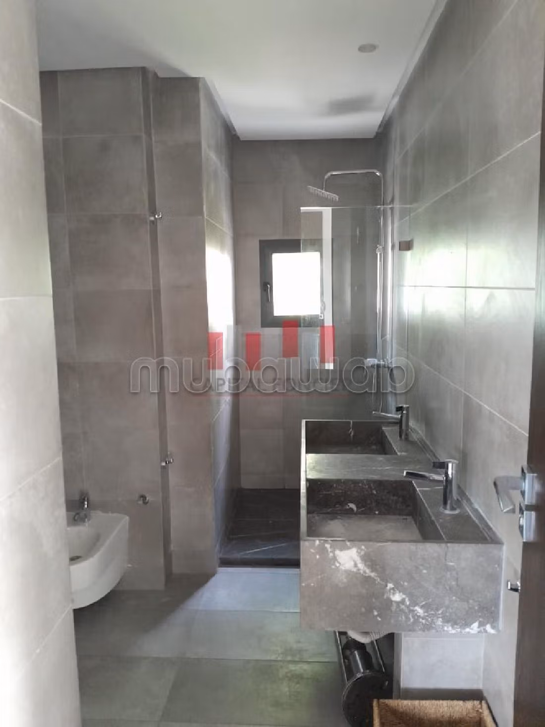 Eccezionale casa di lusso in affitto a CIL (Hay Salam). Superficie di 600 m². Piscina. 