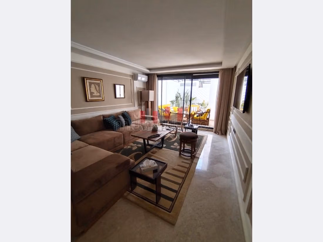Duplex neuf. Belle hauteur terrasse