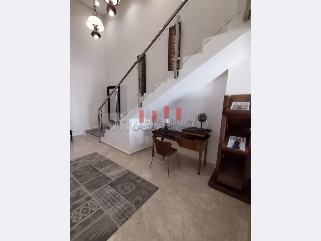 Duplex neuf. Belle hauteur terrasse