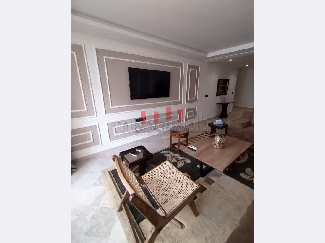 Duplex neuf. Belle hauteur terrasse