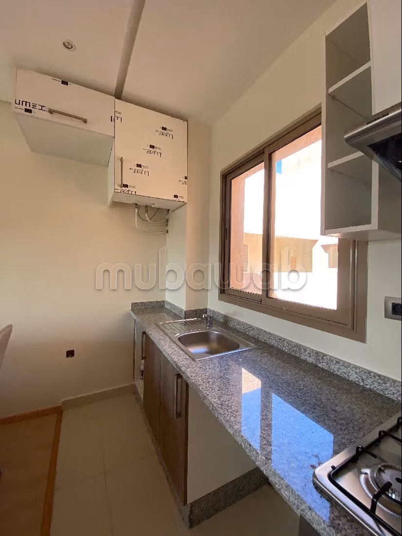 Beau studio en location