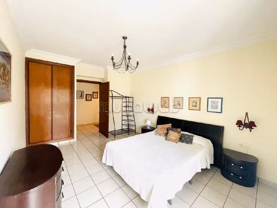 Precioso piso en alquiler en Moulay Youssef. 4 habitaciones confortables. Amueblado. 