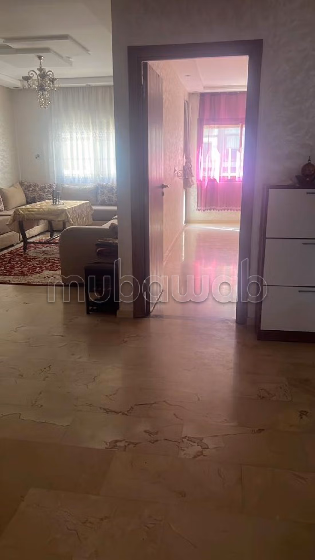 شقة للبيع بوسط المدينة. المساحة 148 م². مع مصعد وشرفة