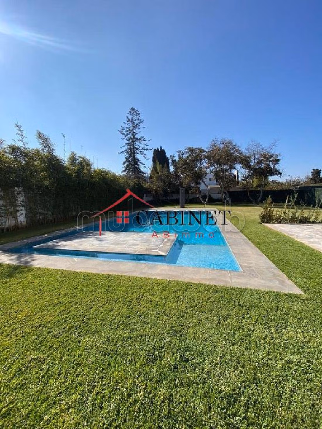 Nu te huur: villa's en luxe woningen in Souissi. 4 Slaapkamers. Volledig gemeubileerd. 