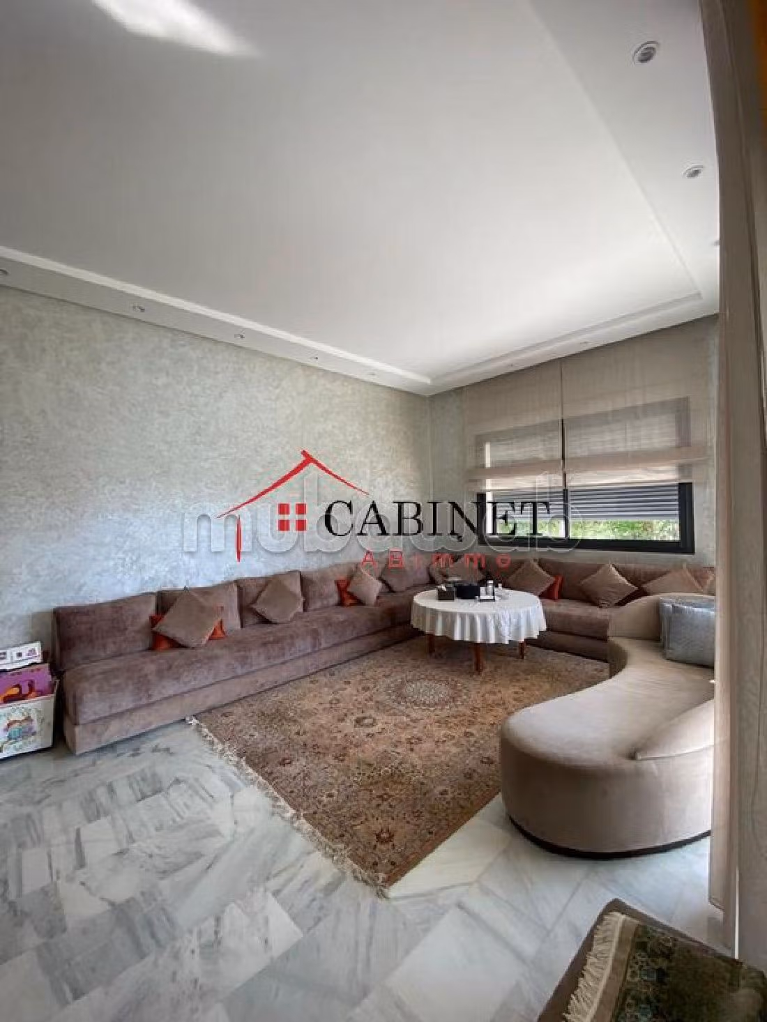 Nu te huur: villa's en luxe woningen in Souissi. 4 Slaapkamers. Volledig gemeubileerd. 