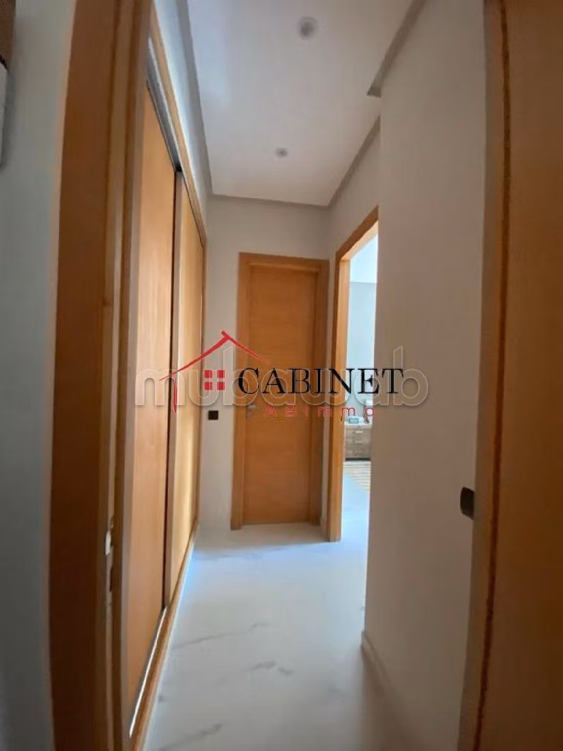 Nu te huur: villa's en luxe woningen in Souissi. 4 Slaapkamers. Volledig gemeubileerd. 