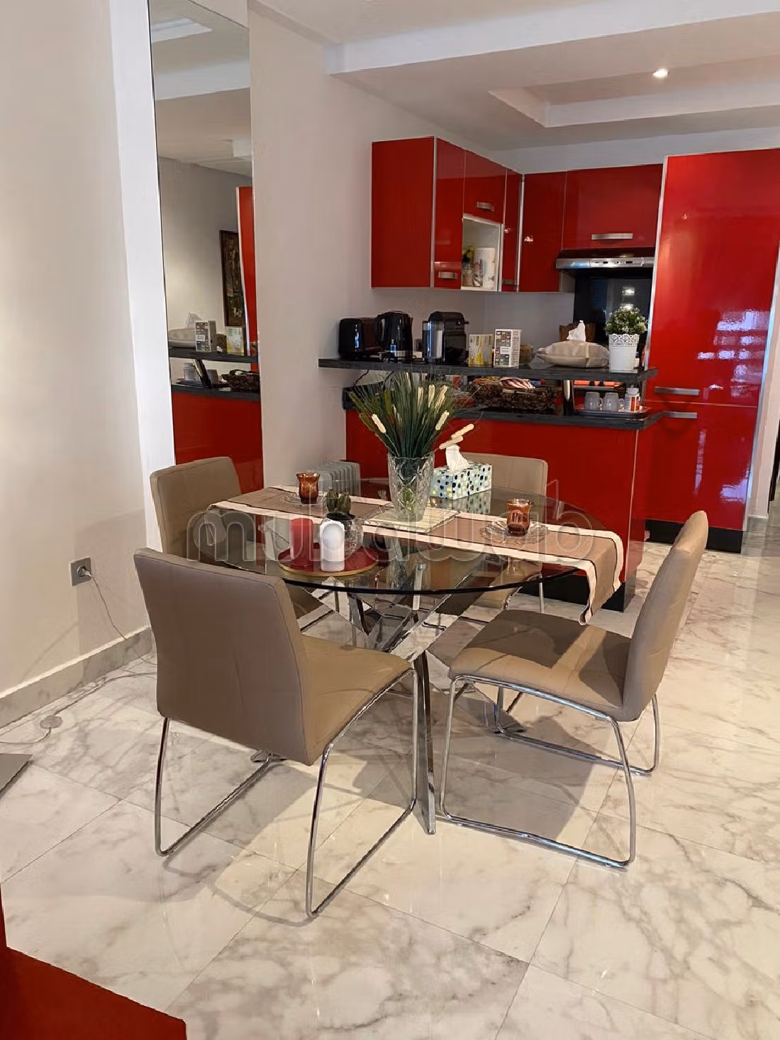 Splendido appartamento in affitto a Gauthier. Superficie di 55 m². Terrazzo e ascensore. 