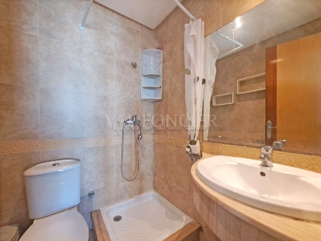 Flat for rent in Les princesses. 2 rooms. Fully furnished