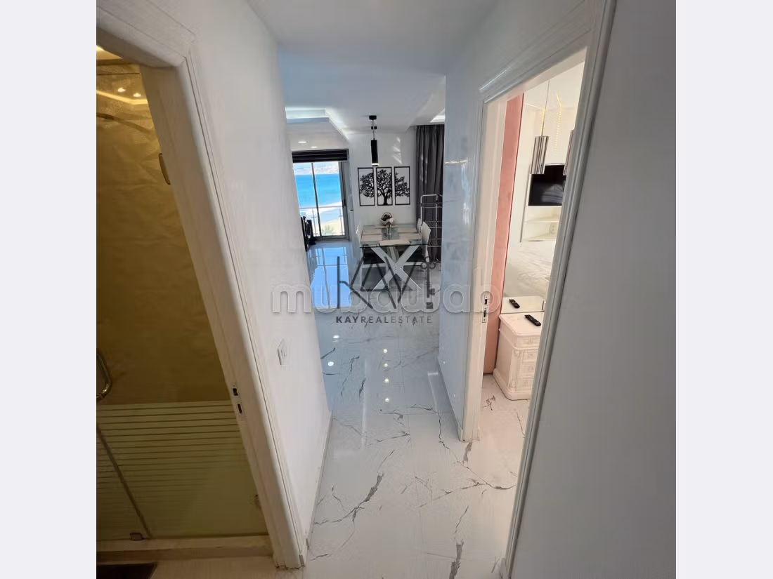 Appartement direct sur mer à louer