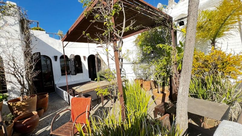 Riads beschikbaar in Médina. Totale oppervlakte 340 m². Gemeubileerd. 