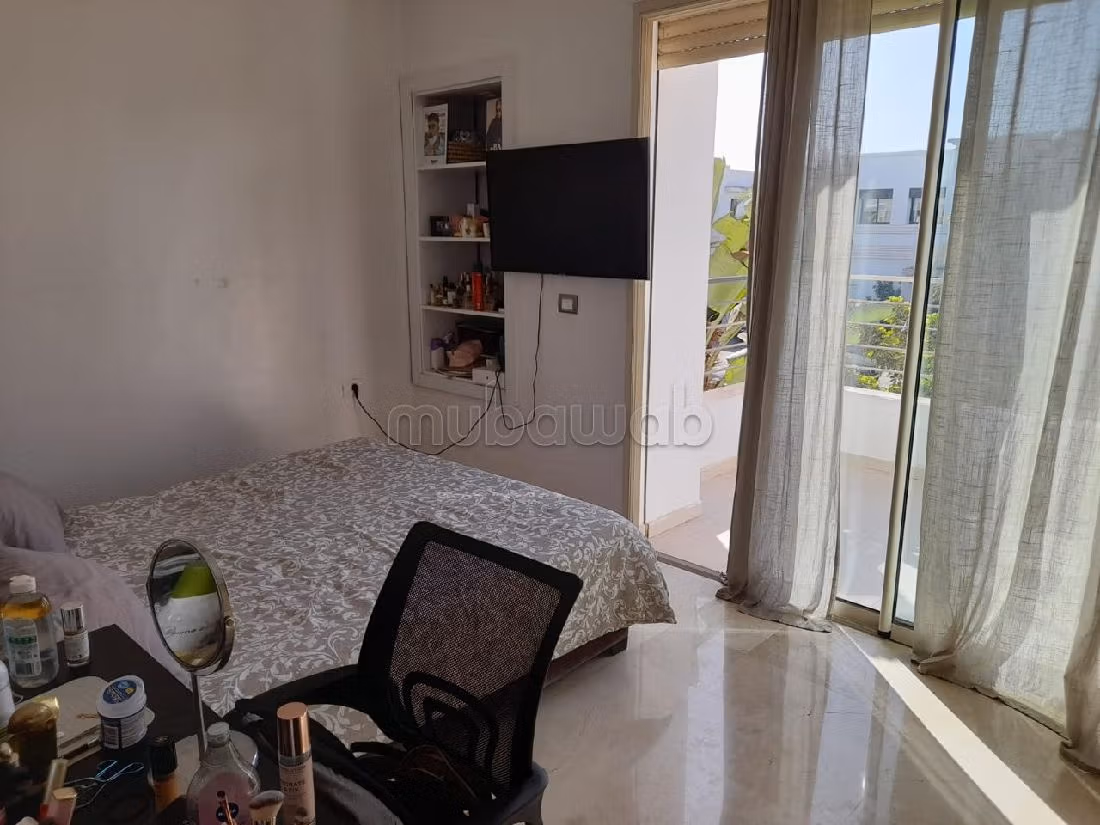 فيلا فخمة للايجار ببوسكورة. 4 غرف رائعة. مطبخ مجهز. 