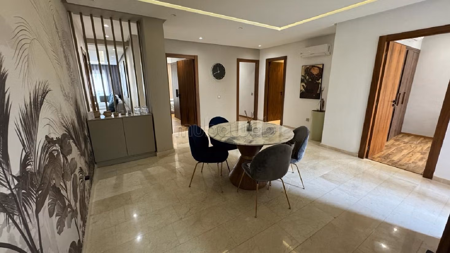 Superbe appartements et studios à vendre à Beauséjour vers CFC et AERIA MALL