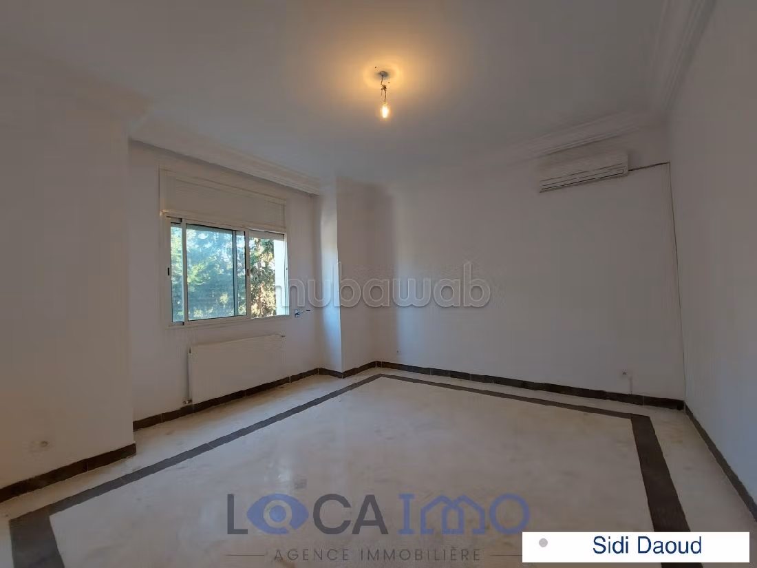 A louer une villa jumelée en S4 à Sidi Daoud