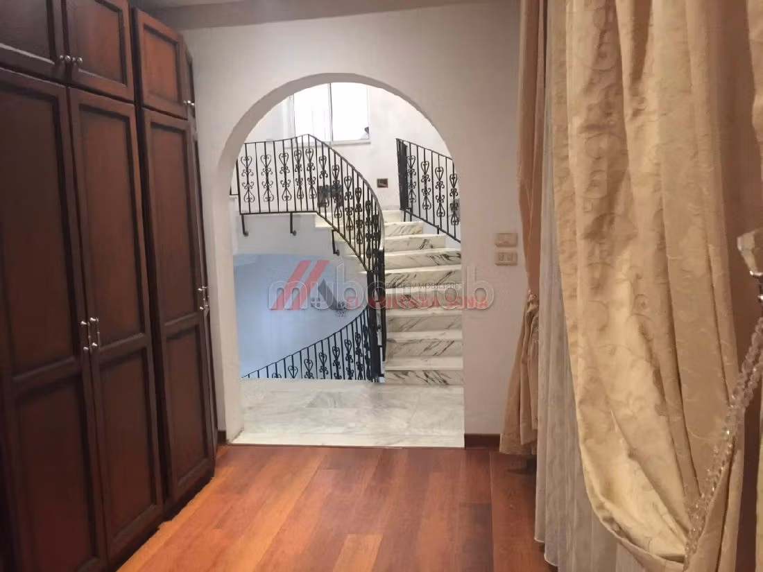Magnifica casa di lusso in affitto a Akouda. Superficie 1000 m². Arredato