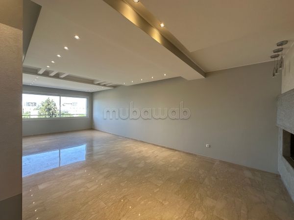 Location d'un appartement à Ferme Bretonne Hay Arraha. 3 chambres agréables. Porte blindée et système de double vitrage