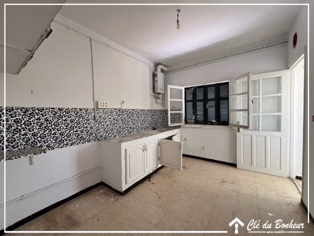 Appartement S3 à Omrane Supérieur