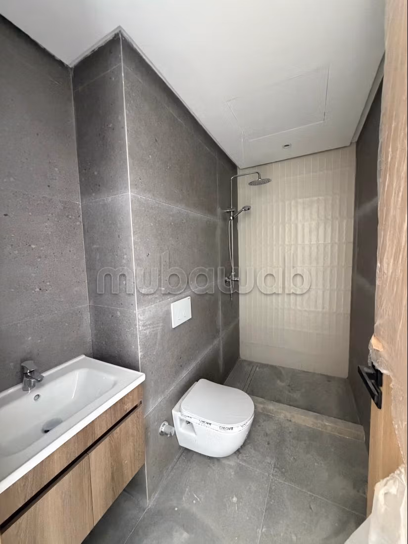 Studio premium à saisir