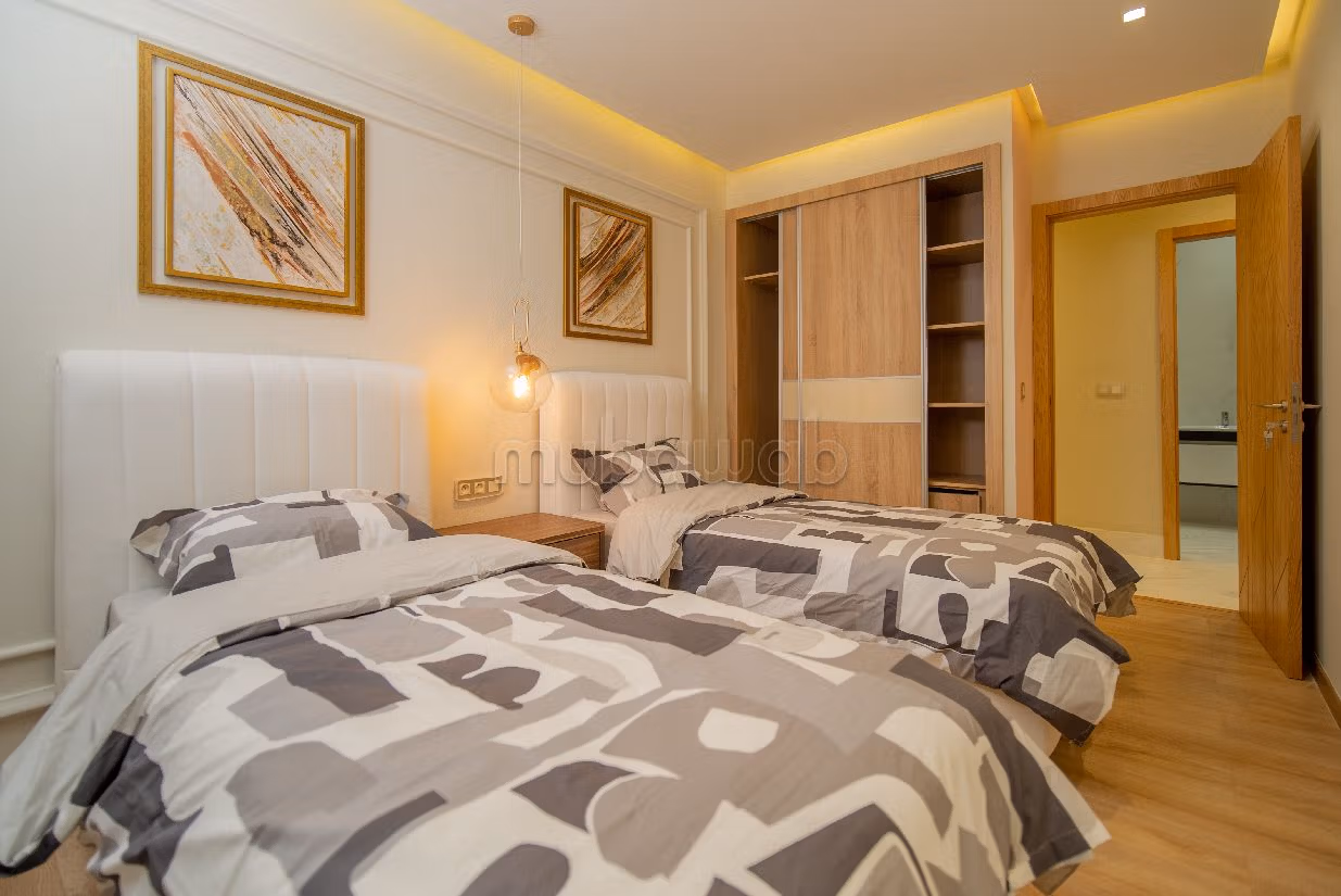 بيع شقة ب بوخالف. المساحة الإجمالية 100 م². 