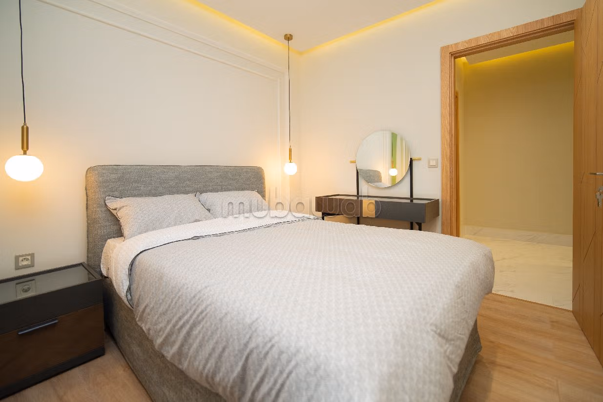 بيع شقة ب بوخالف. المساحة الكلية 100 م². 