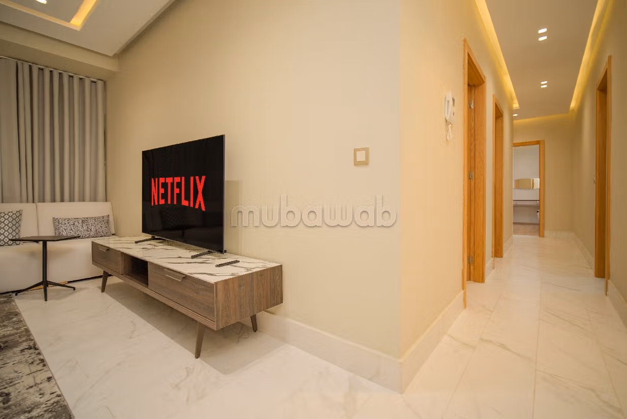 بيع شقة ب بوخالف. المساحة الكلية 100 م². 