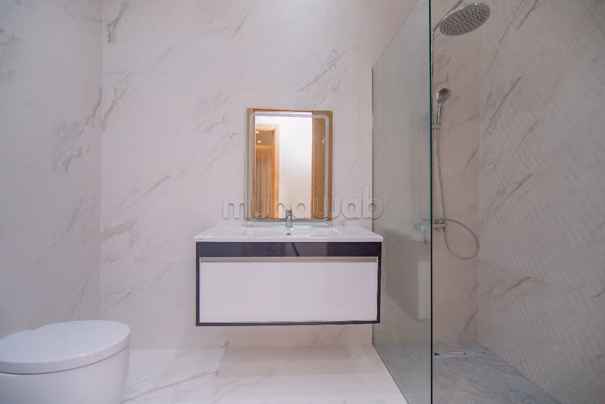 بيع شقة ب بوخالف. المساحة الكلية 100 م². 