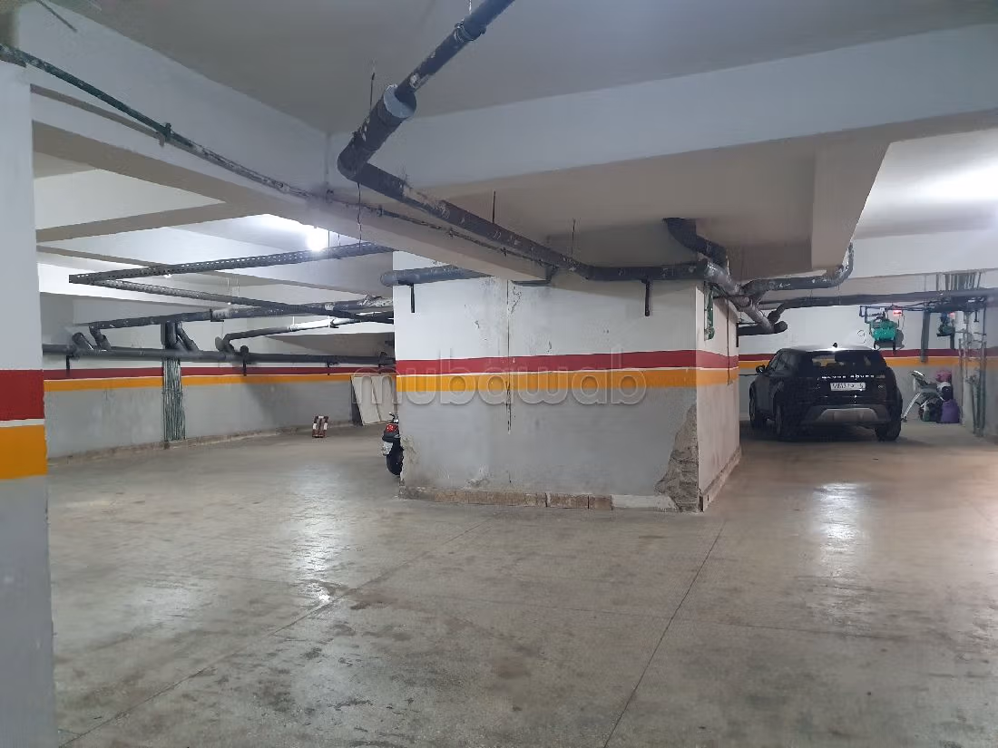 Vendita appartamento a Les princesses. Superficie 113 m². Ascensore e terrazzo