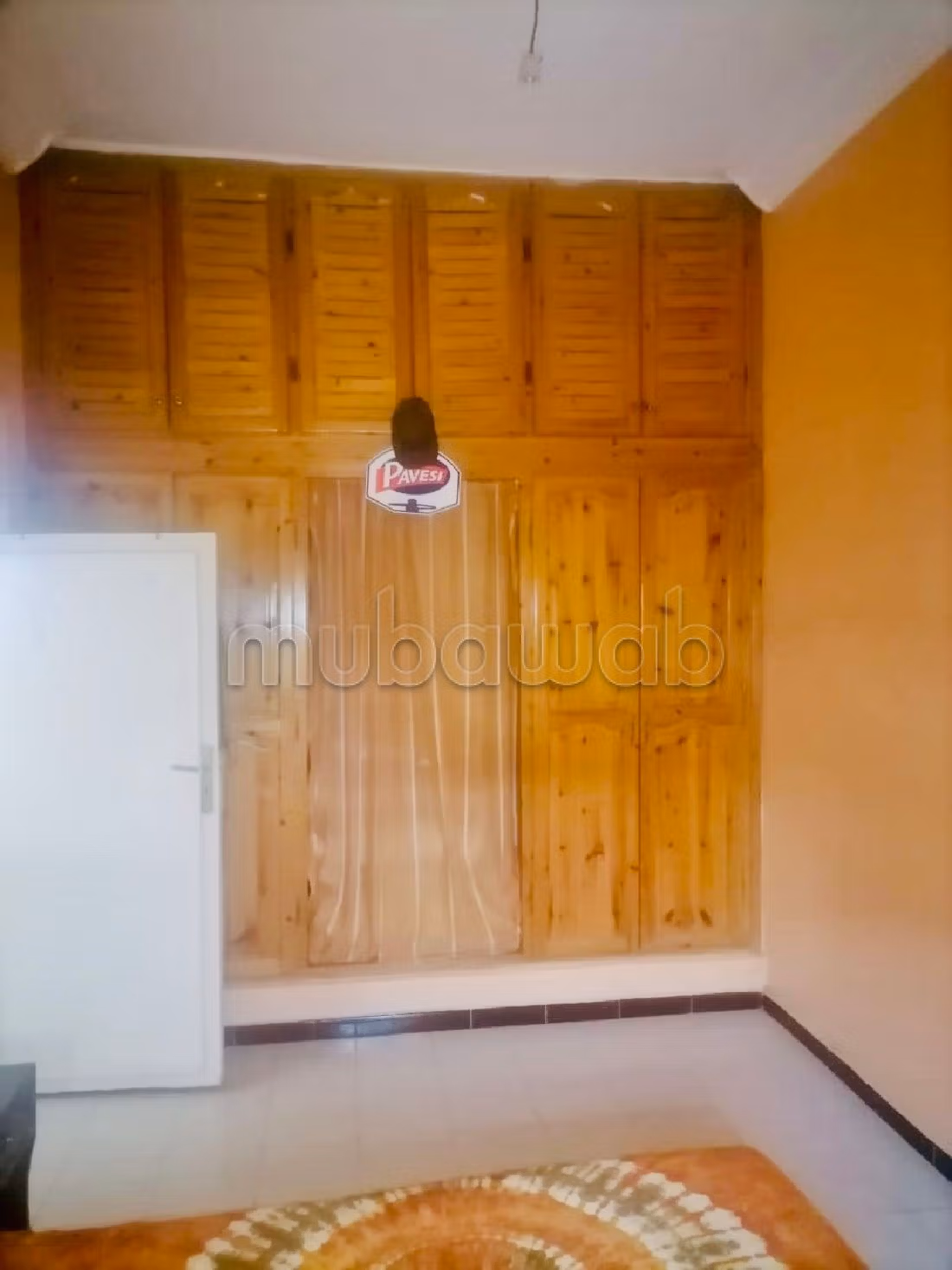 Splendida casa in vendita a Hay Idari. 9 camere da letto. Porta blindata, antenna parabolica.