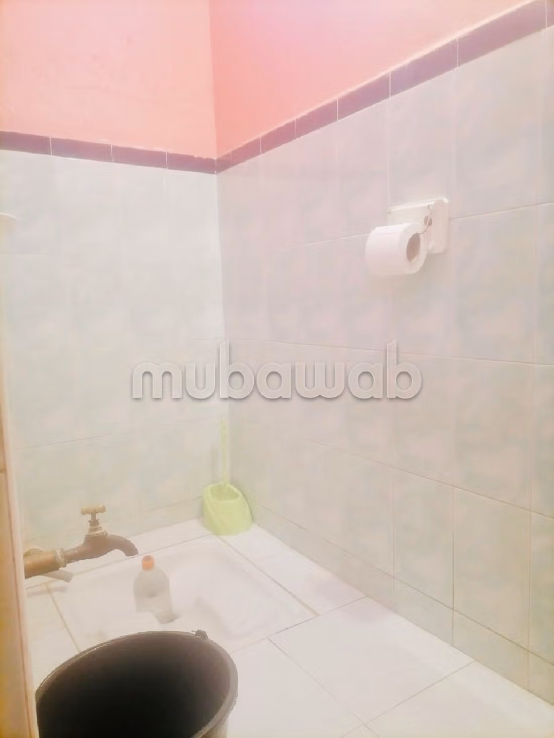 Splendida casa in vendita a Hay Idari. 9 camere da letto. Porta blindata, antenna parabolica.