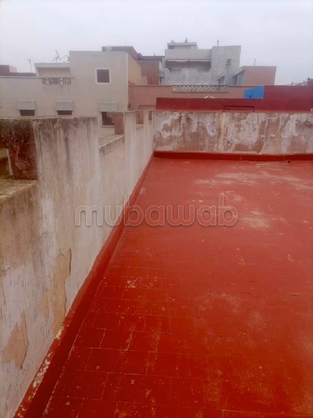 Splendida casa in vendita a Hay Idari. 9 camere da letto. Porta blindata, antenna parabolica.