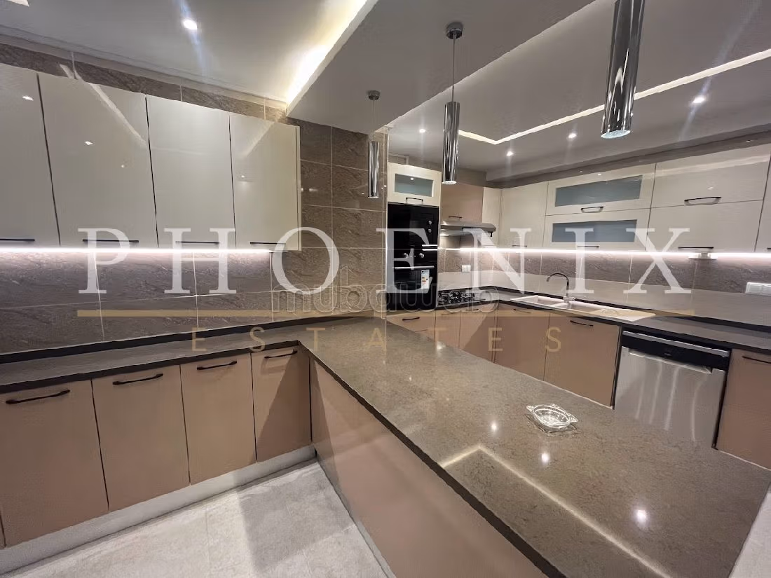 شقة للكراء ب ڨمرت. 3 غرف جميلة. مفروشة. 