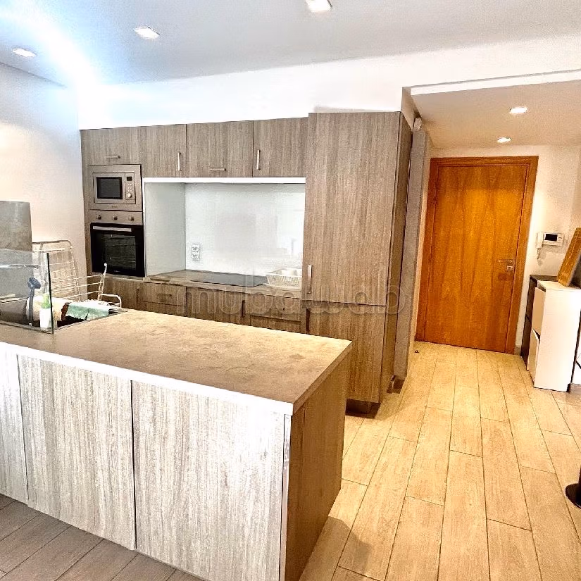 Vendita di un bell'appartamento a Racine. Superficie di 115 m². Terrazzo e ascensore. 