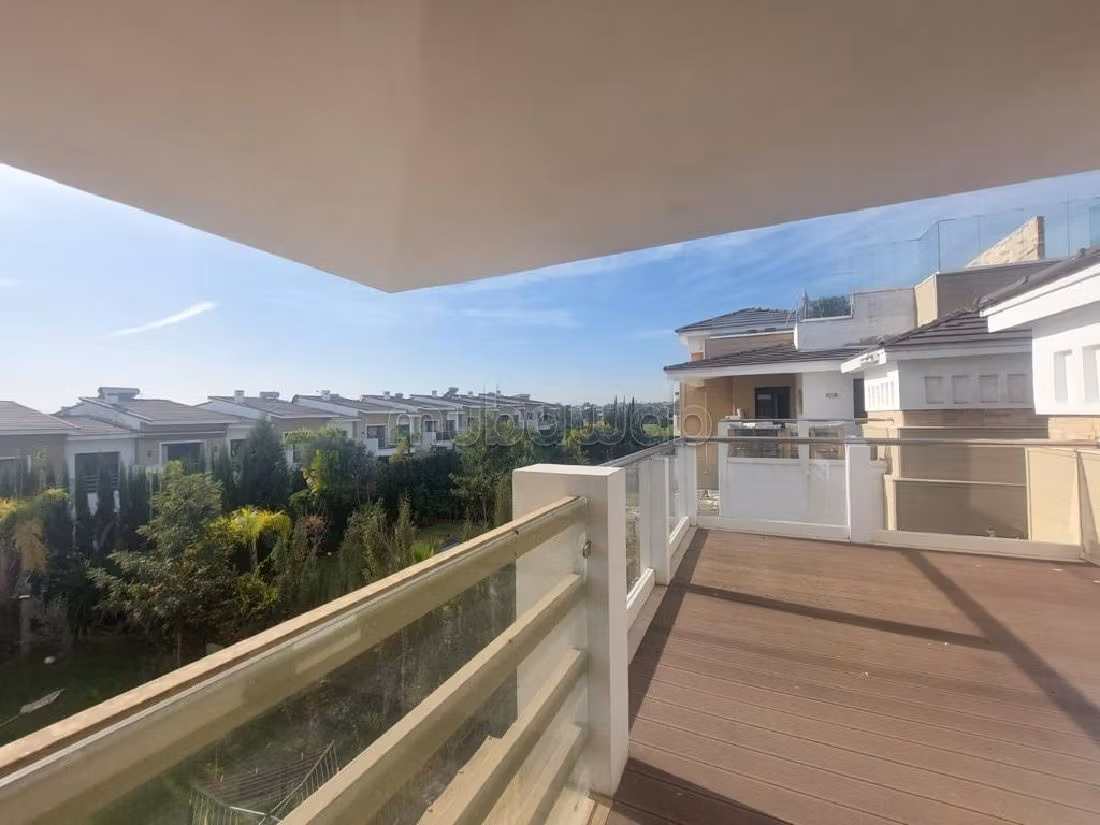 Bel appartement jamais habité