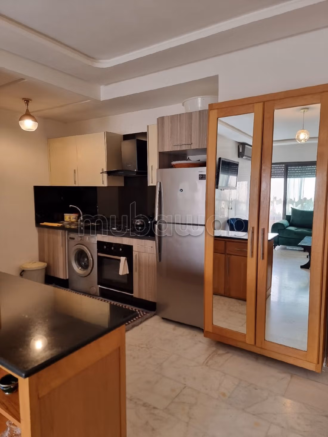 شقق للكراء بوسط المدينة. 2 قطع كبيرة. حديقة ومرآب