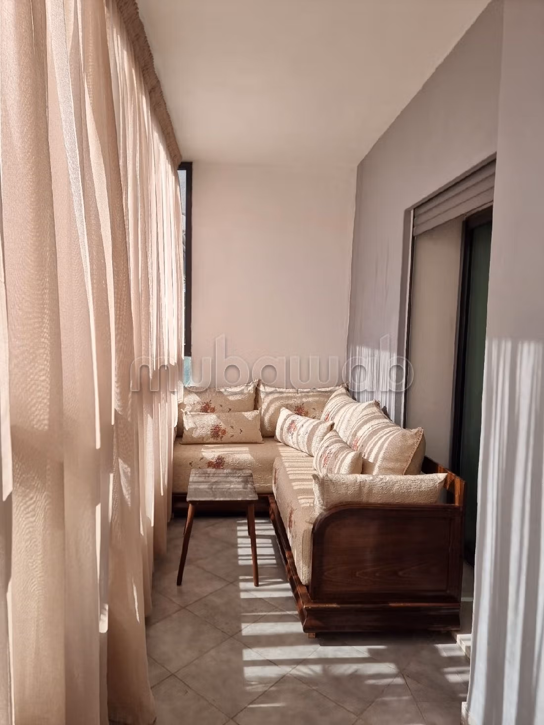 شقق للكراء بوسط المدينة. 2 قطع كبيرة. حديقة ومرآب