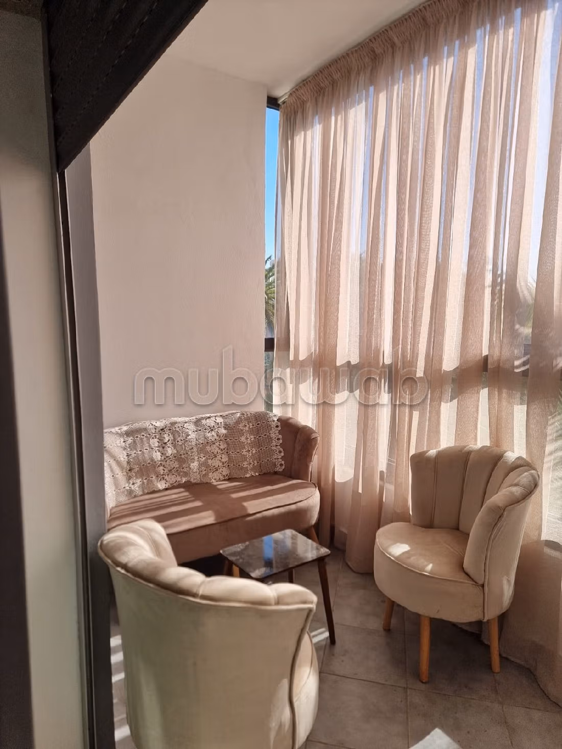 شقق للكراء بوسط المدينة. 2 قطع كبيرة. حديقة ومرآب