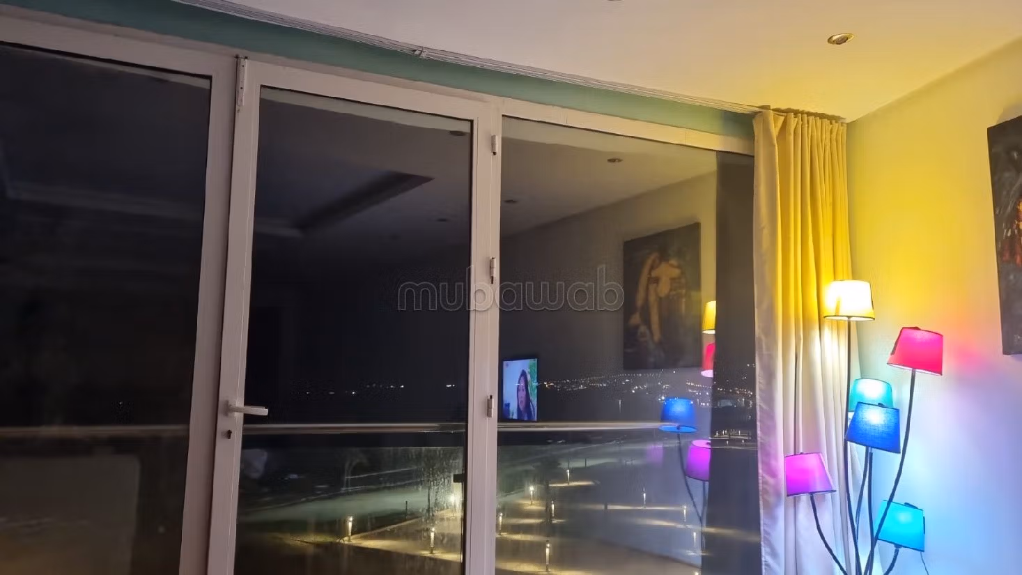 Sell apartment in Tanger City Center. 3 large rooms. Well decorated. 