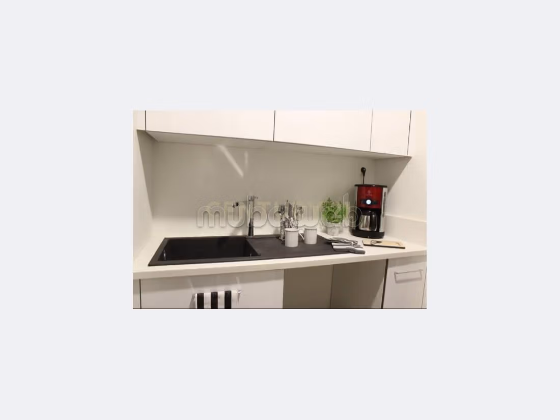 شقة جميلة للكراء ب المرسى. 2 قطع كبيرة. مفروشة. 