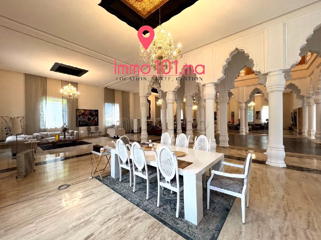 Villa à vendre à Souissi