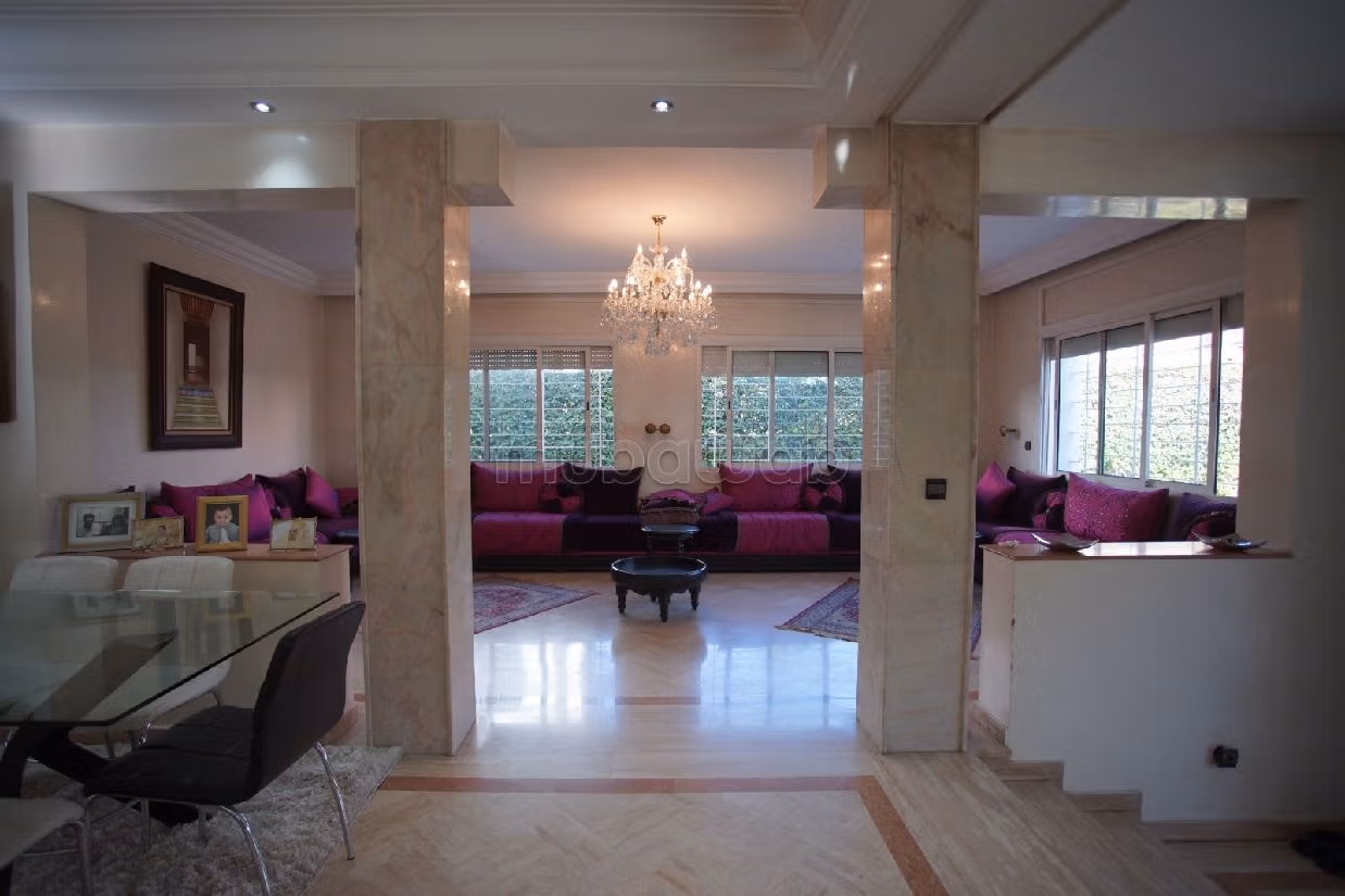 Eccezionale residenza di lusso in vendita a Laymoune. 7 locali. Area verde