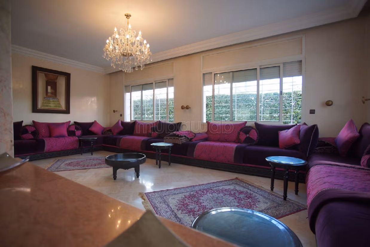 Eccezionale residenza di lusso in vendita a Laymoune. 7 locali. Area verde