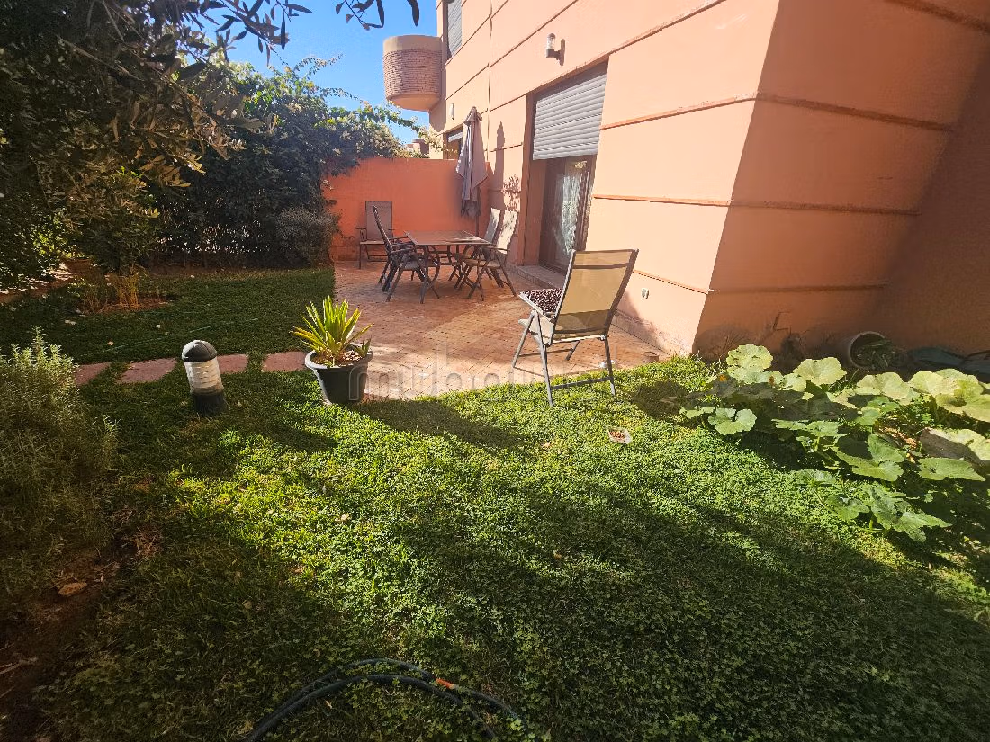 Une villa dans un complexe sur la Route de Fes