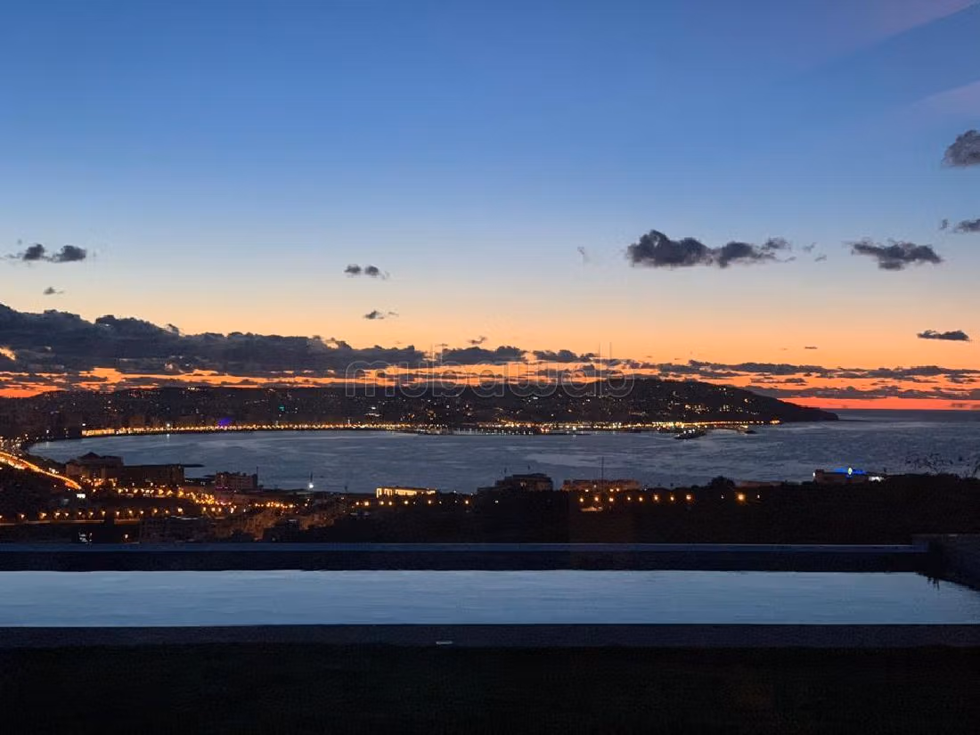 Villa premium à saisir sans vis a vis