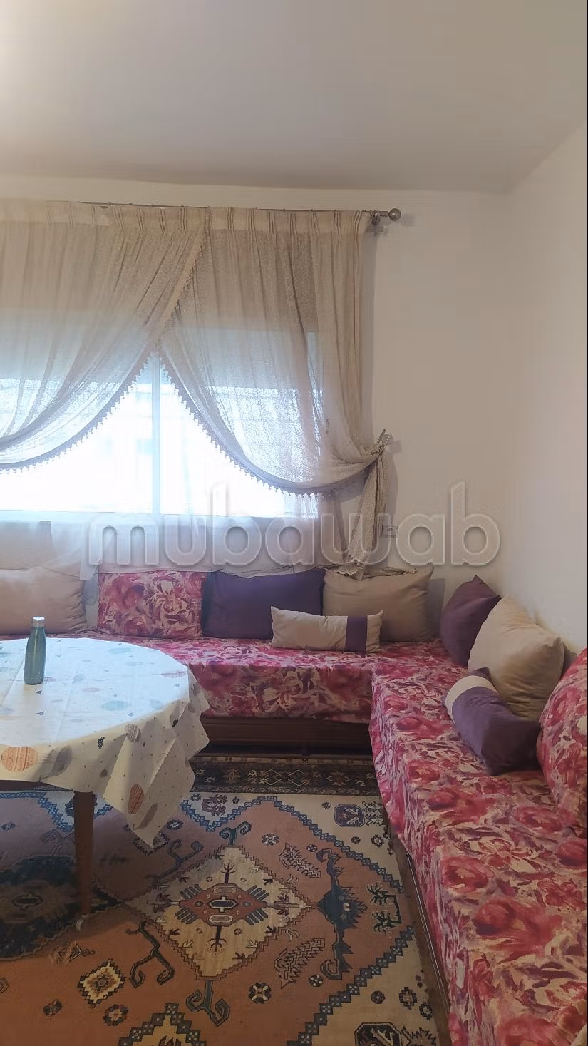 شقة جميلة للكراء بوسط المدينة. 2 قطع. مفروشة. 