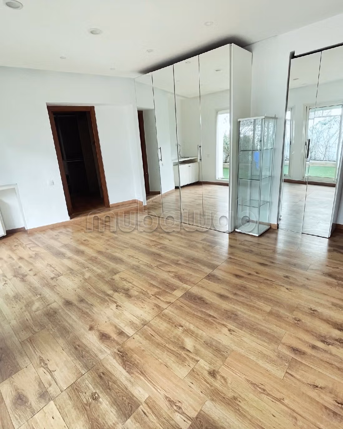 Très bel appartement familial de 3 chambres et terrasse de 100m2