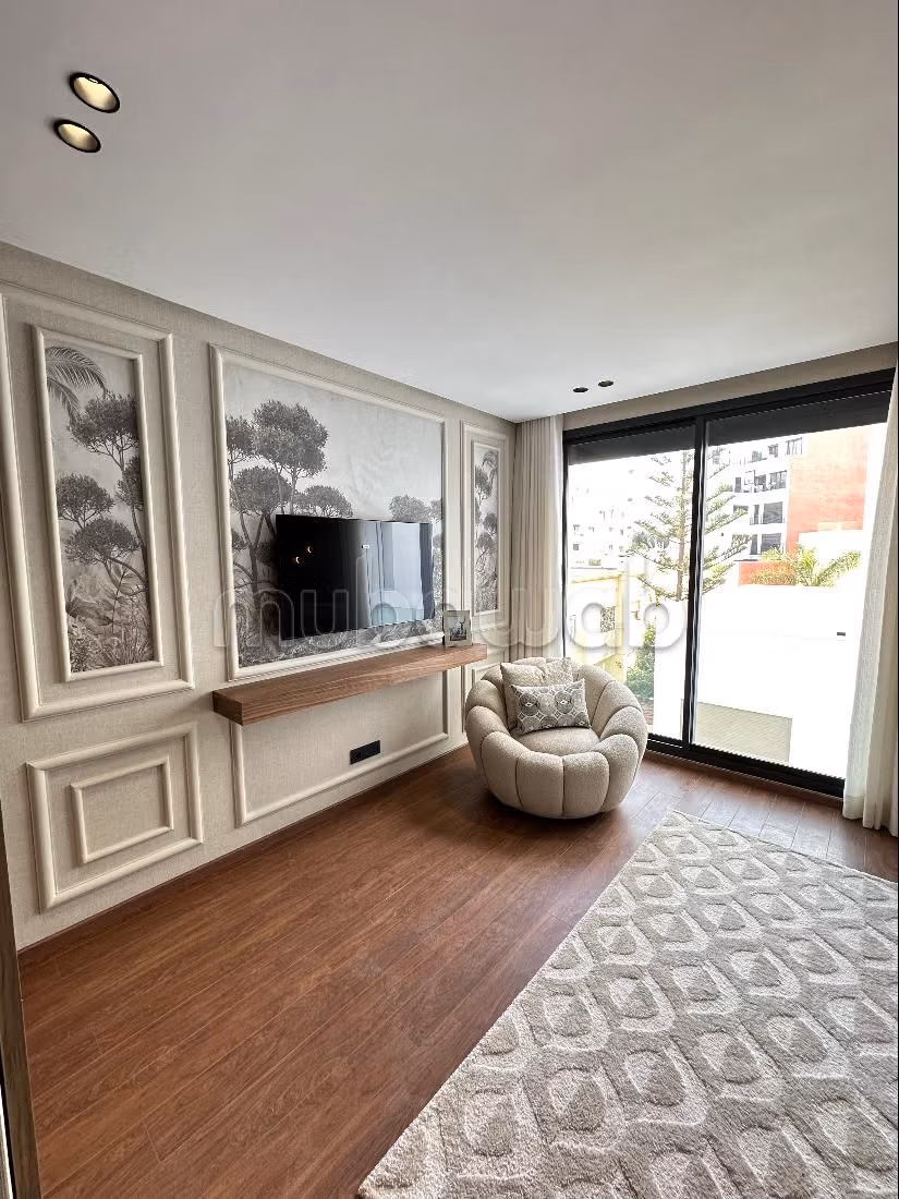 شقة رائعة للبيع بالأميرات. 1 غرفة جيدة. مفروشة. 