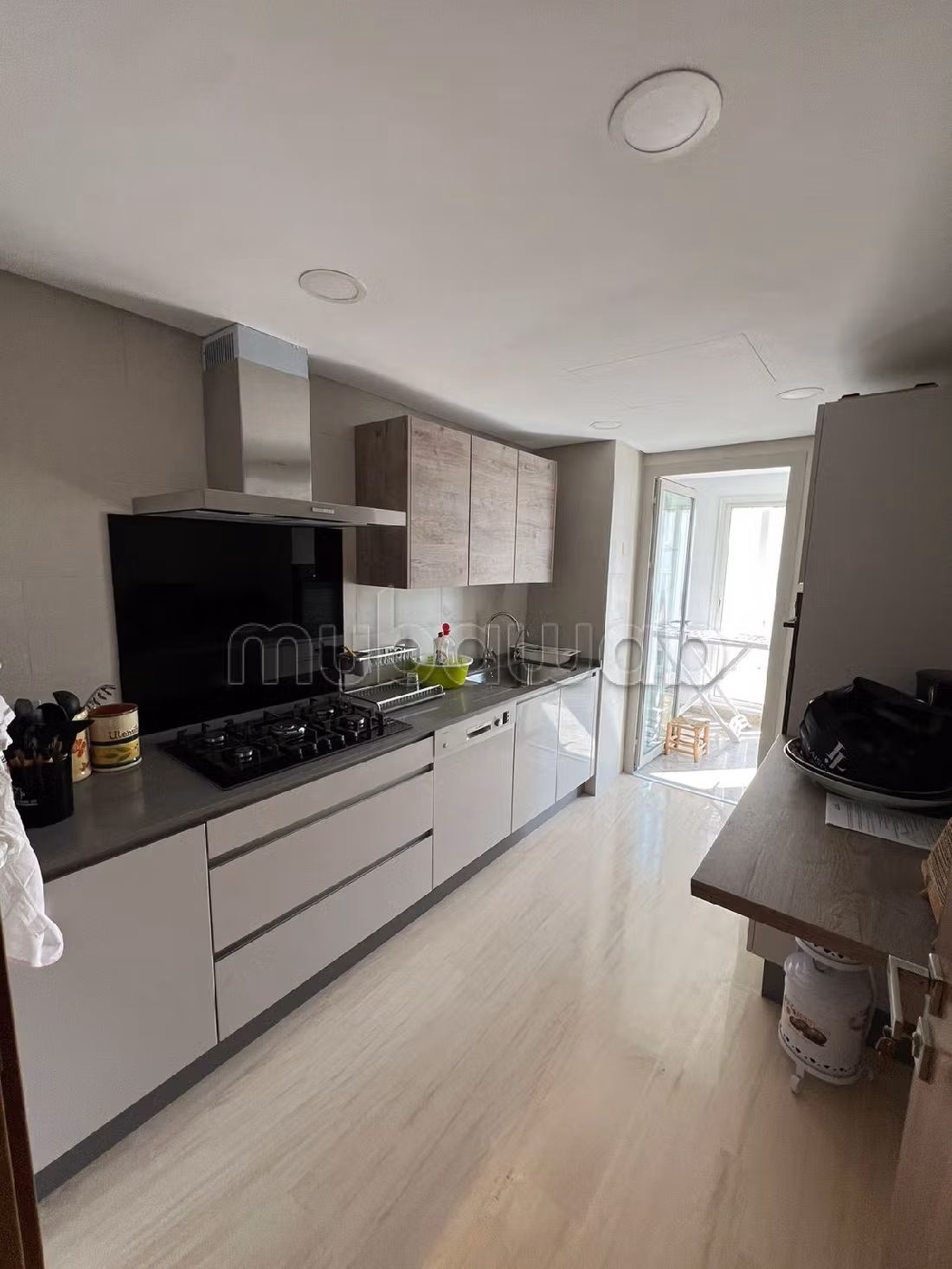 Bel appartement meublé